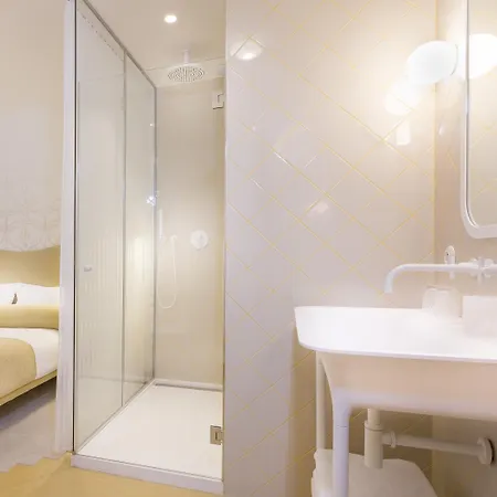 Hotel Le Lapin Blanc Parigi