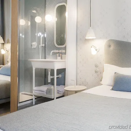 Le Lapin Blanc 4* Parigi