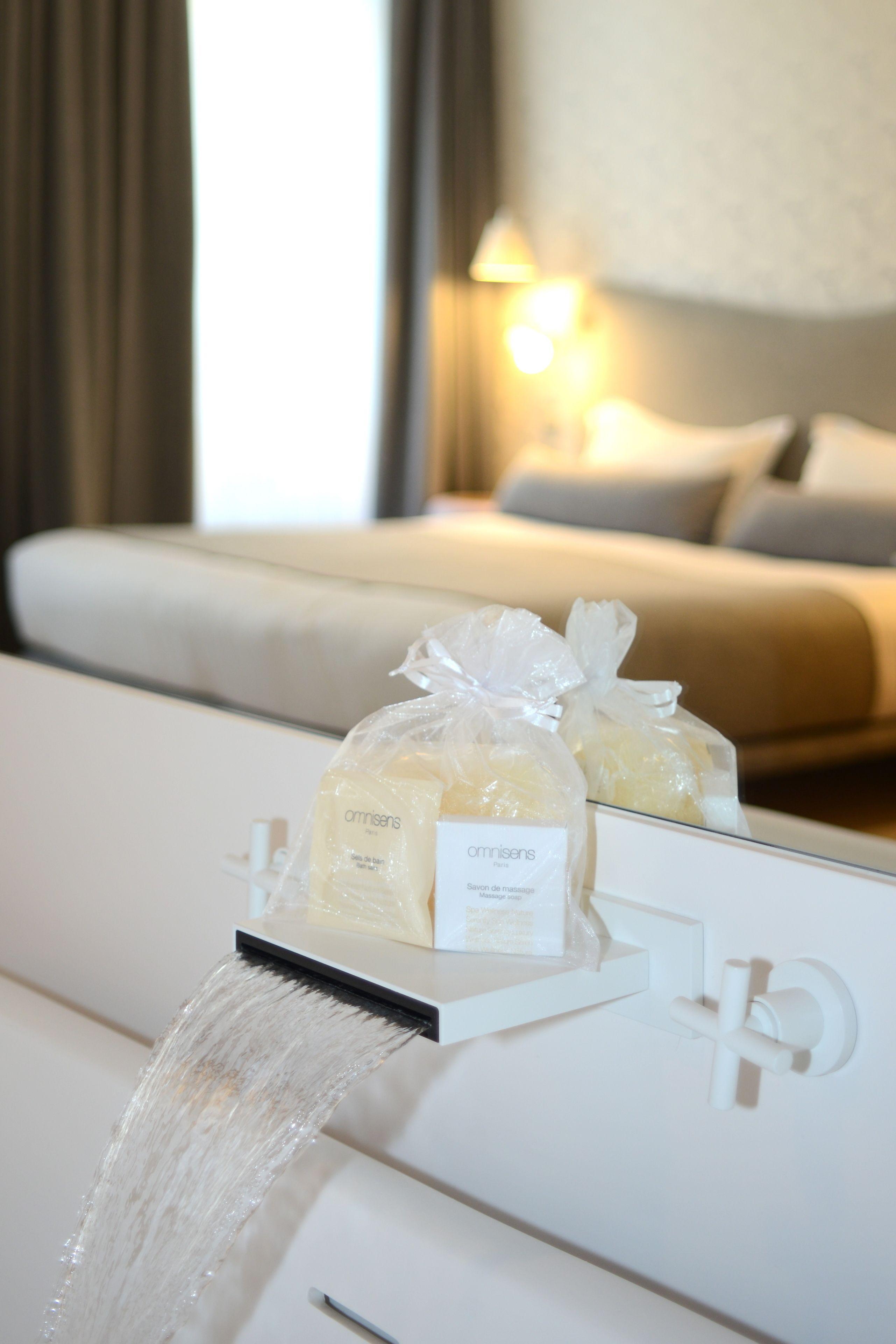 Le Lapin Blanc Hotel Parigi