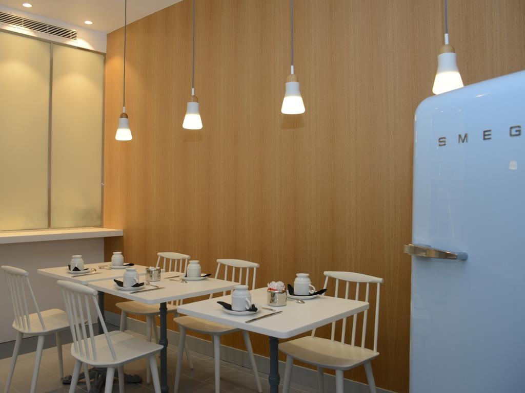 Le Lapin Blanc 4* Parigi