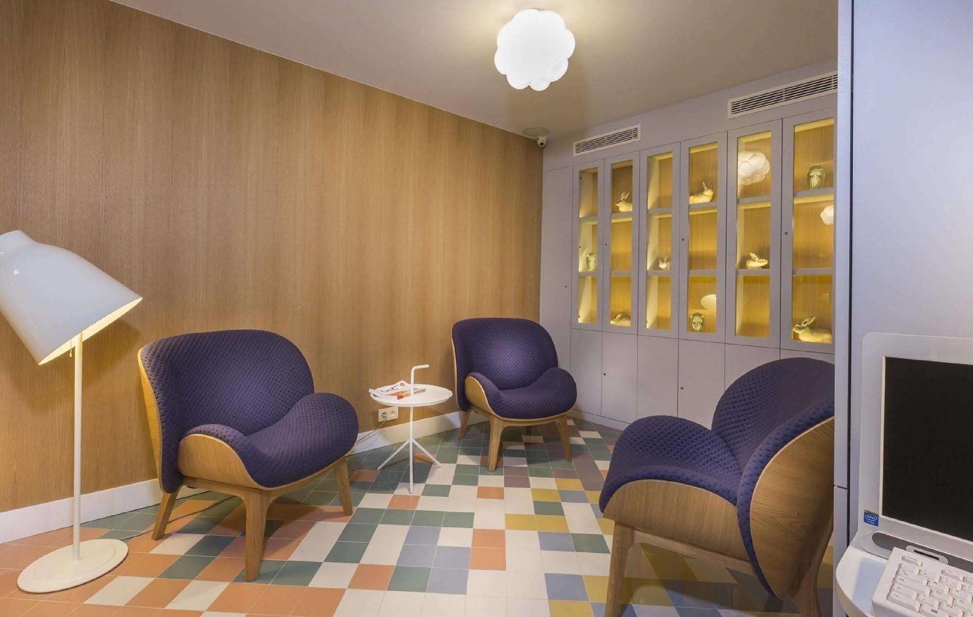 Le Lapin Blanc Hotel Parigi